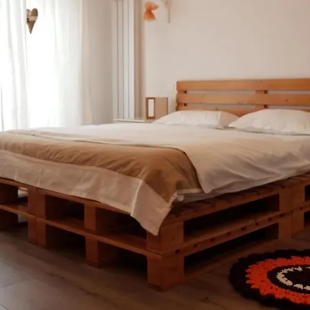 Cuibul Dintre Iazuri Pensiune *